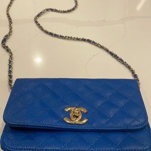 Blue Cross body purse